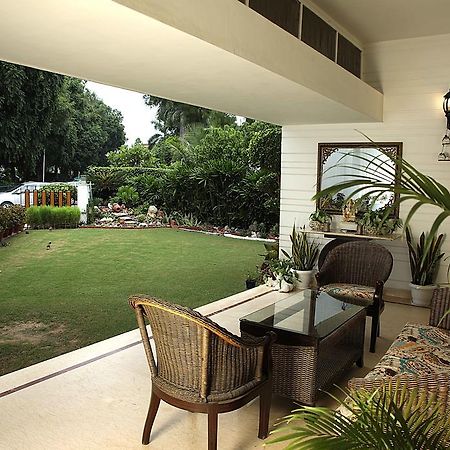 Hotel Ahuja Residency Golf Links Nowe Delhi Zewnętrze zdjęcie