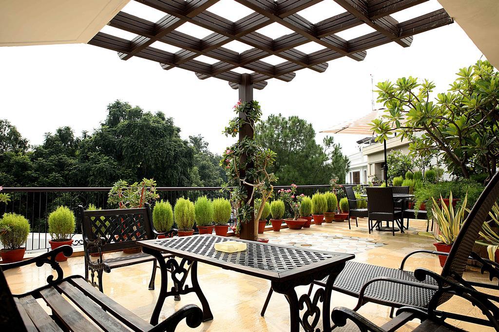 Hotel Ahuja Residency Golf Links Nowe Delhi Zewnętrze zdjęcie
