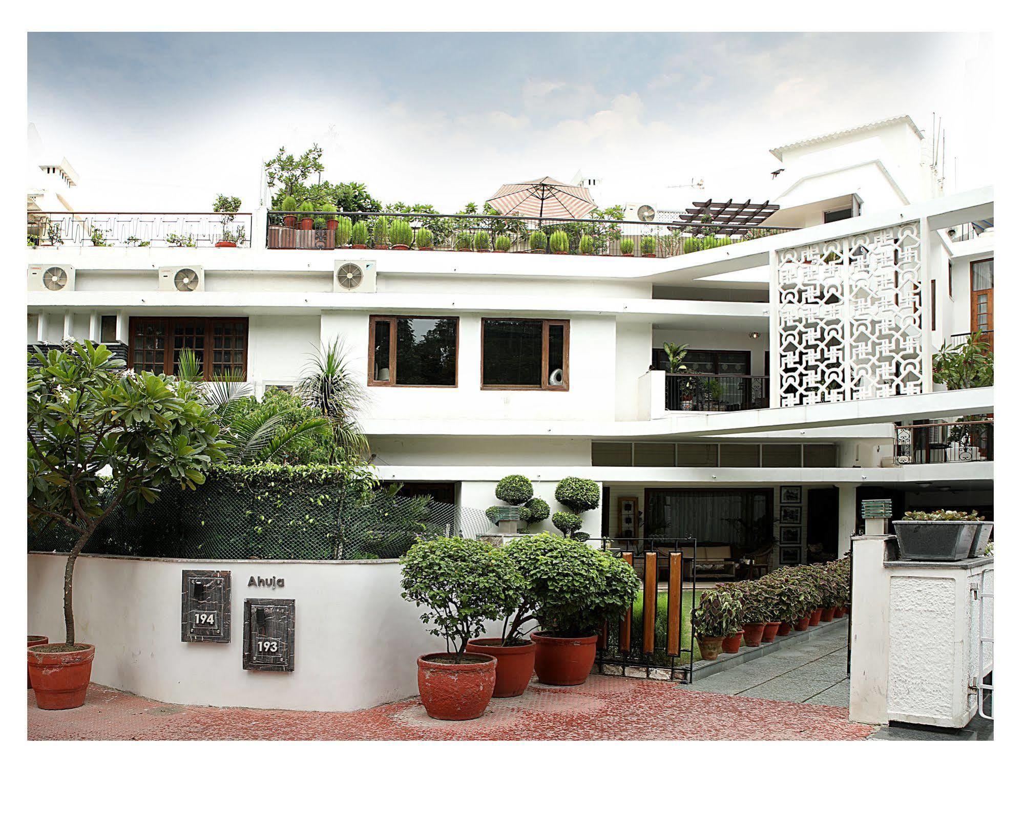 Hotel Ahuja Residency Golf Links Nowe Delhi Zewnętrze zdjęcie