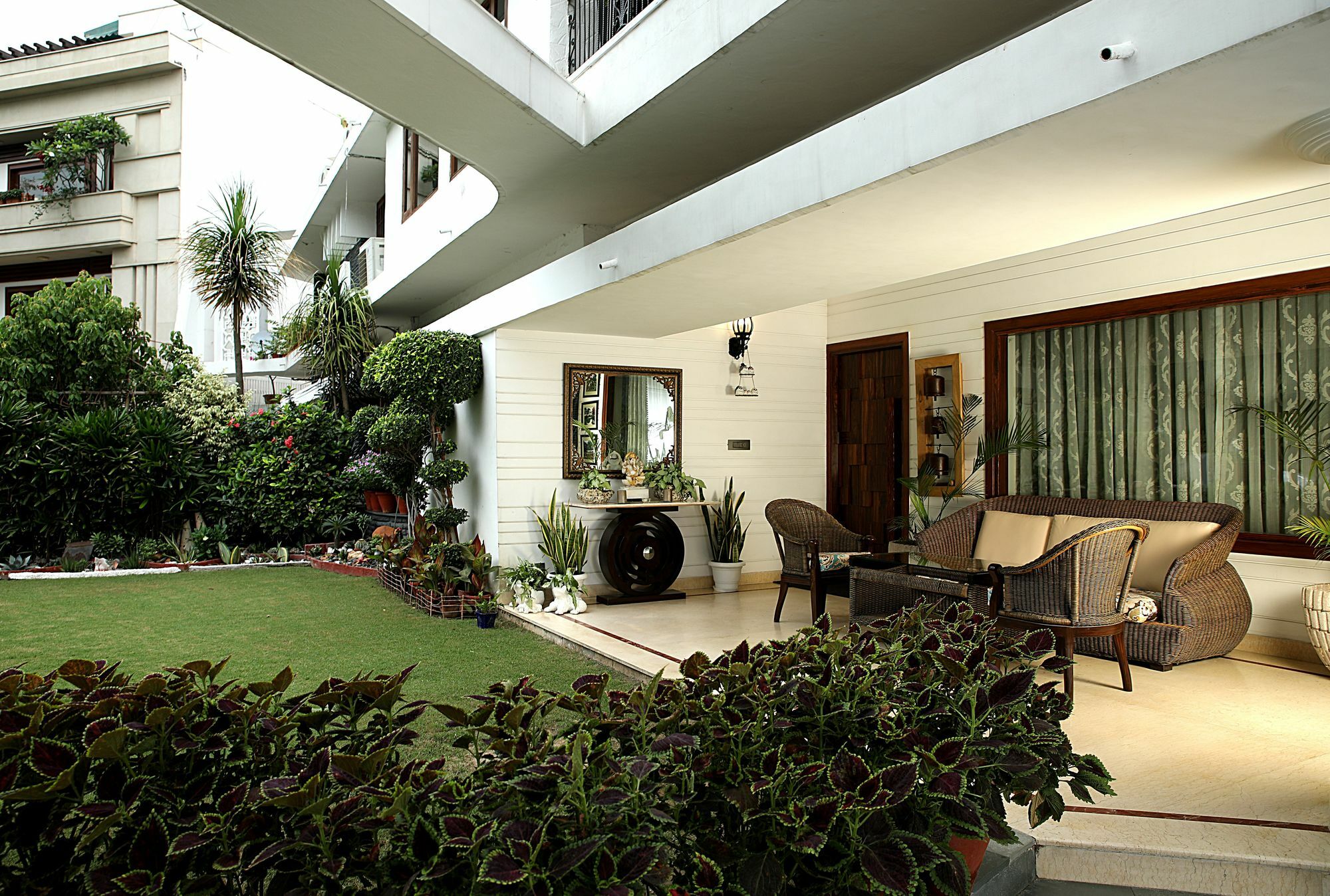 Hotel Ahuja Residency Golf Links Nowe Delhi Zewnętrze zdjęcie